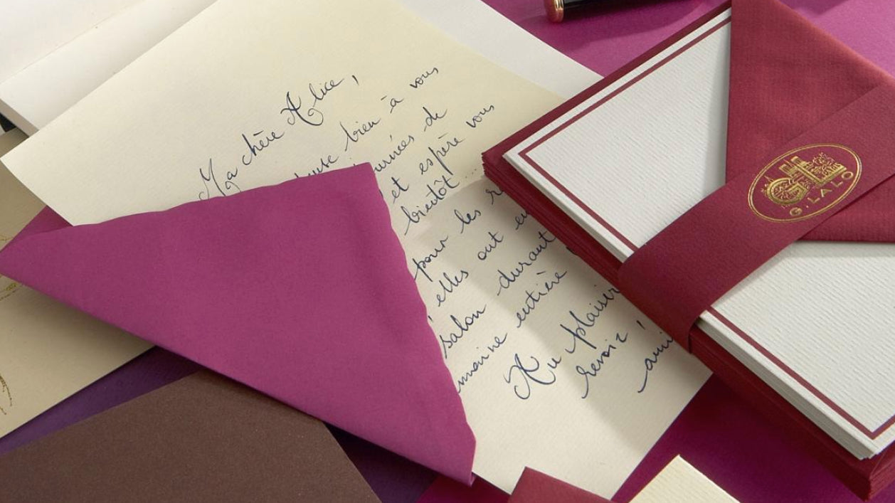 Social Stationery & Correspondence Sets