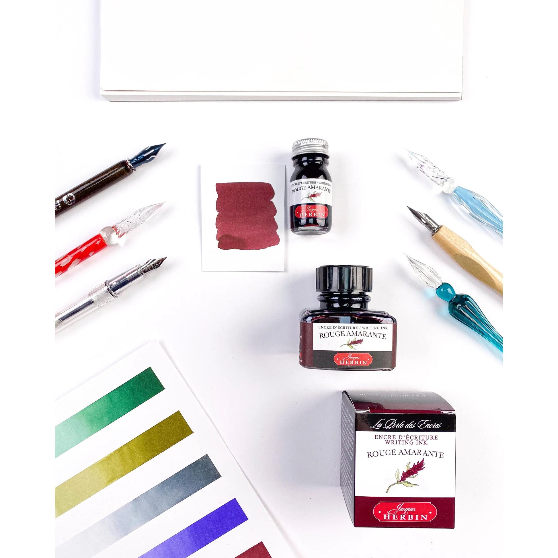 La Perle des Encres Writing Ink 30 mL Rouge Amarante (Amaranth Red)