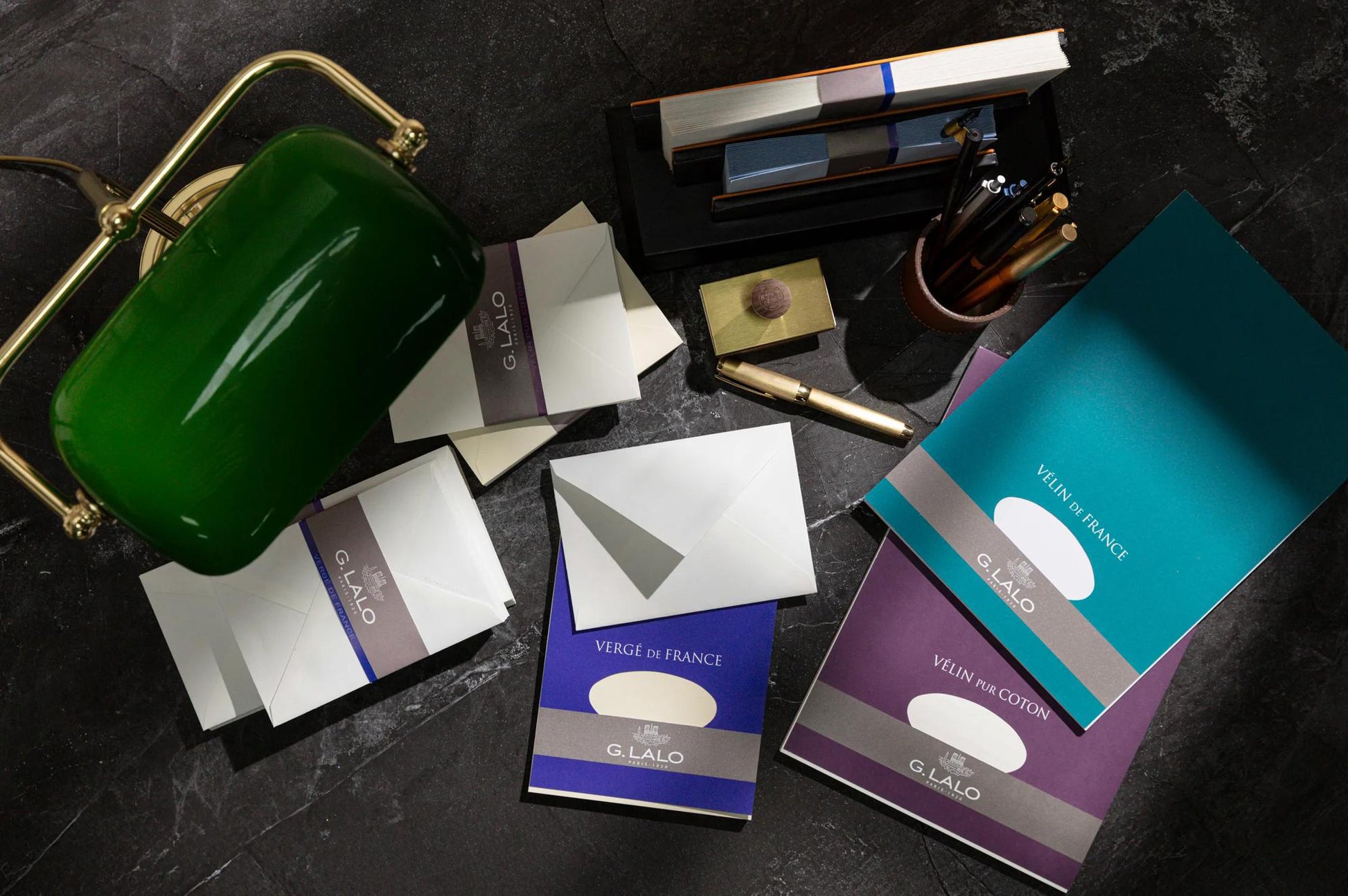 Verge de France Pack of 25 Gummed Envelopes C6 Size Blue